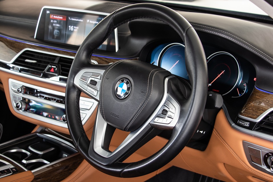 BMW 730Ld DPE Signature
