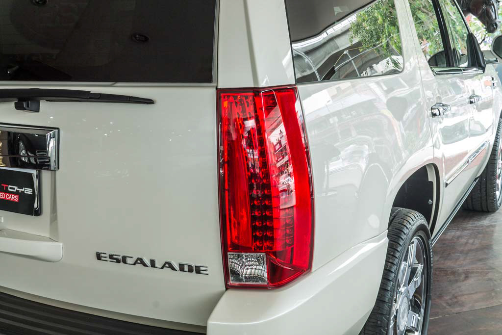 2008 Used Cadillac Escalade