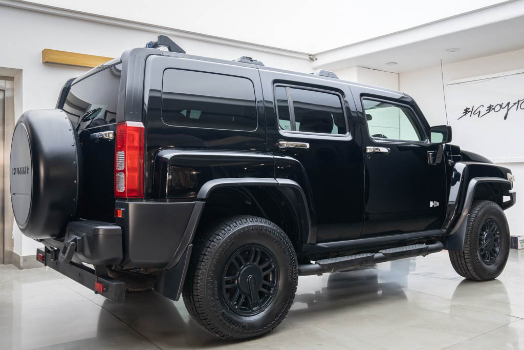 Hummer H3