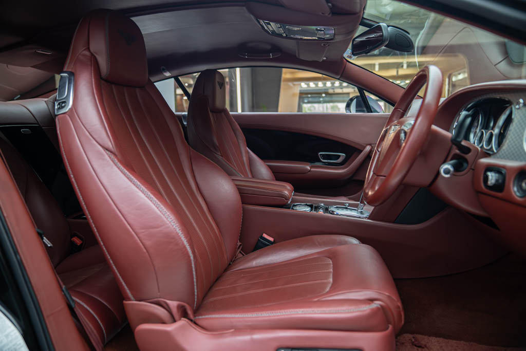 Bentley Continental GT W12