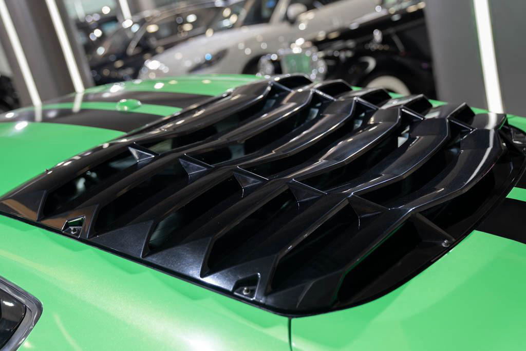 Ford Mustang (w/ Shelby GT500 Bodykit)