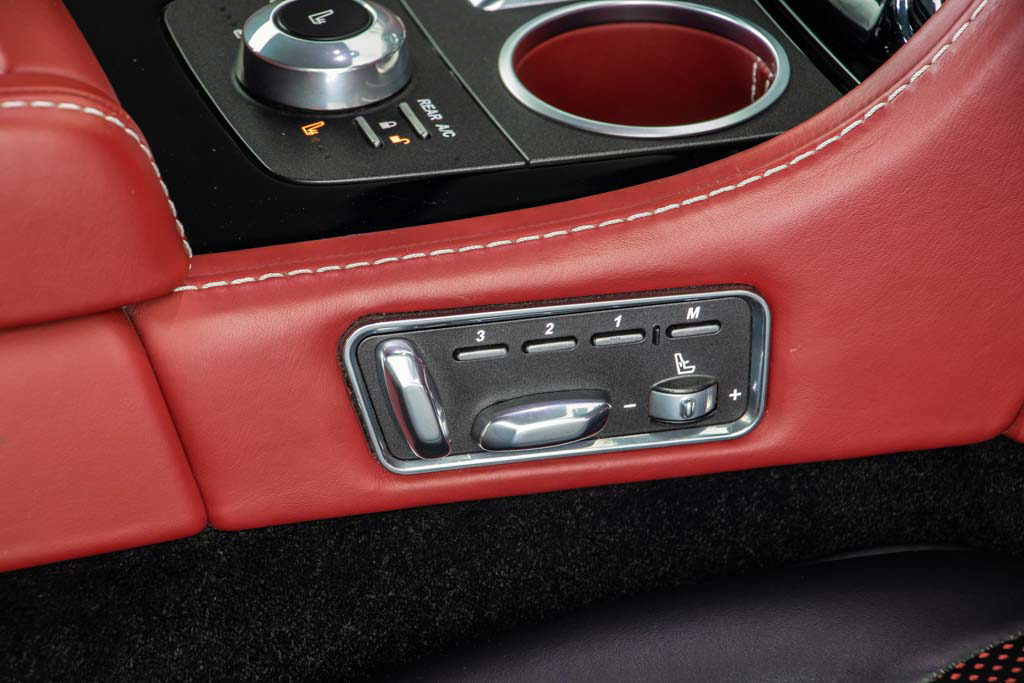 Aston Martin Rapide S