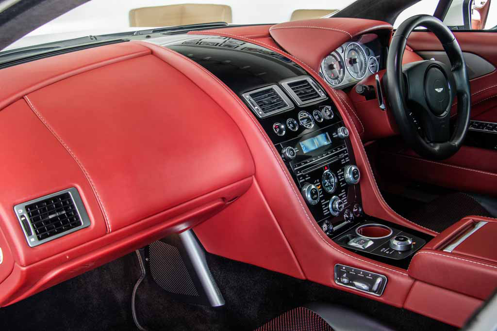 Aston Martin Rapide S