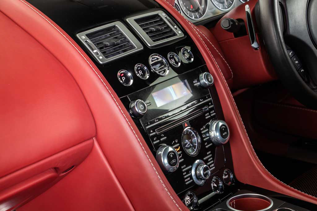 Aston Martin Rapide S