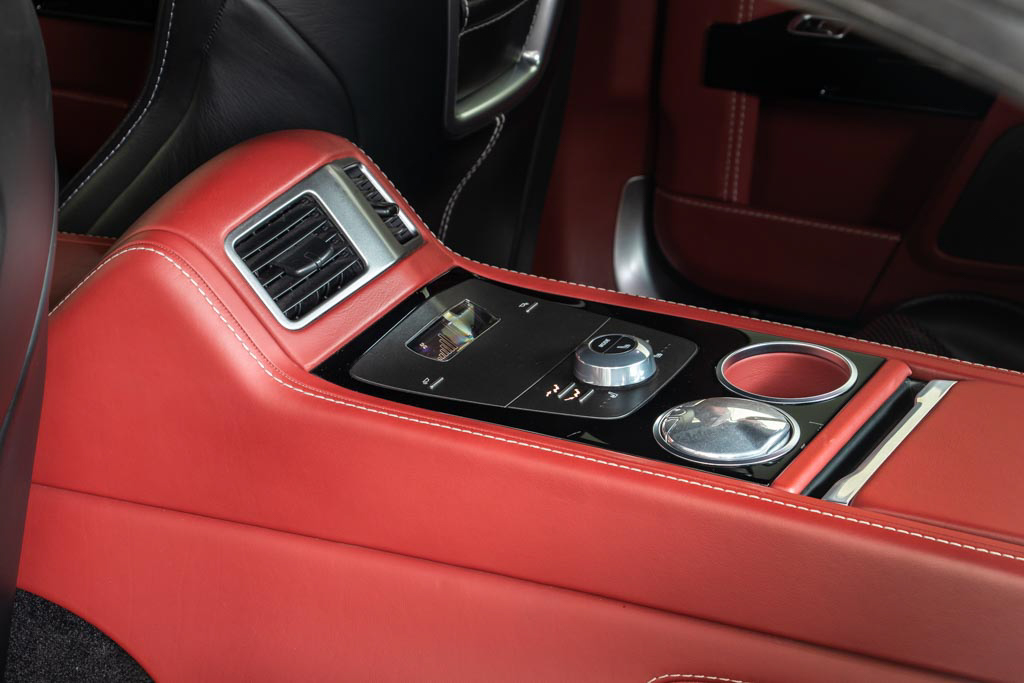 Aston Martin Rapide S