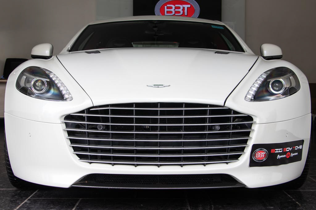 Aston Martin Rapide S