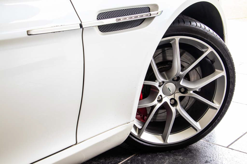 Aston Martin Rapide S