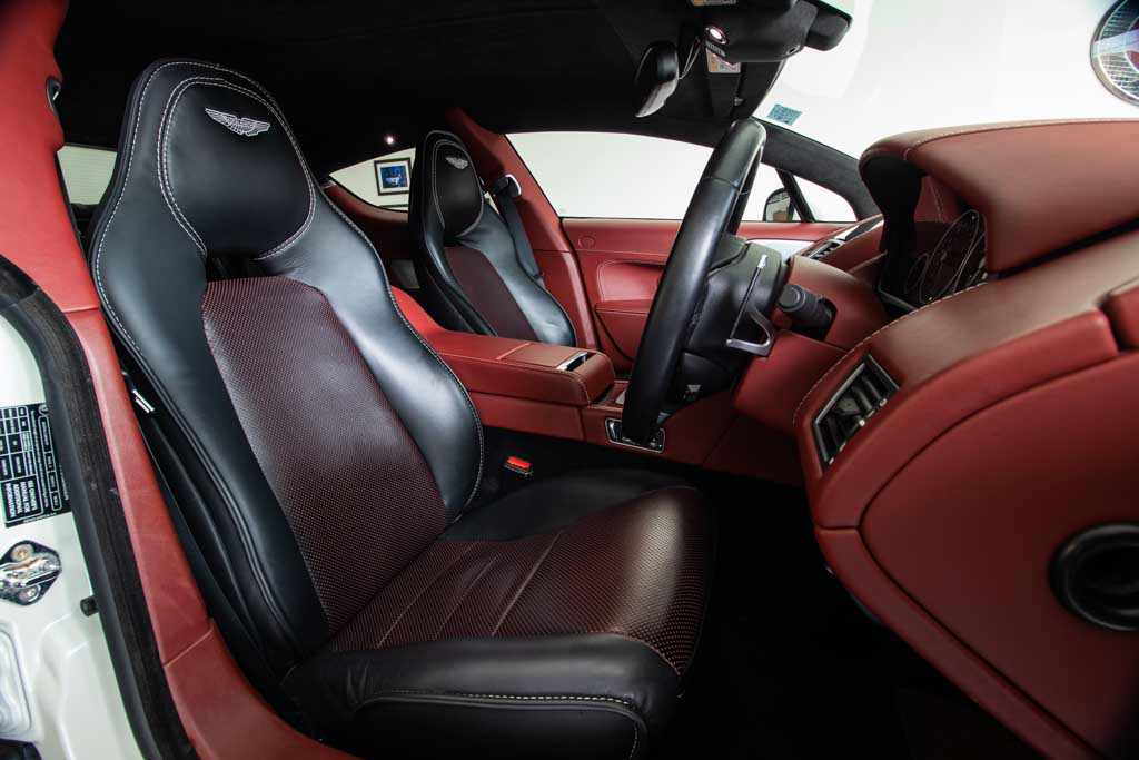 Aston Martin Rapide S