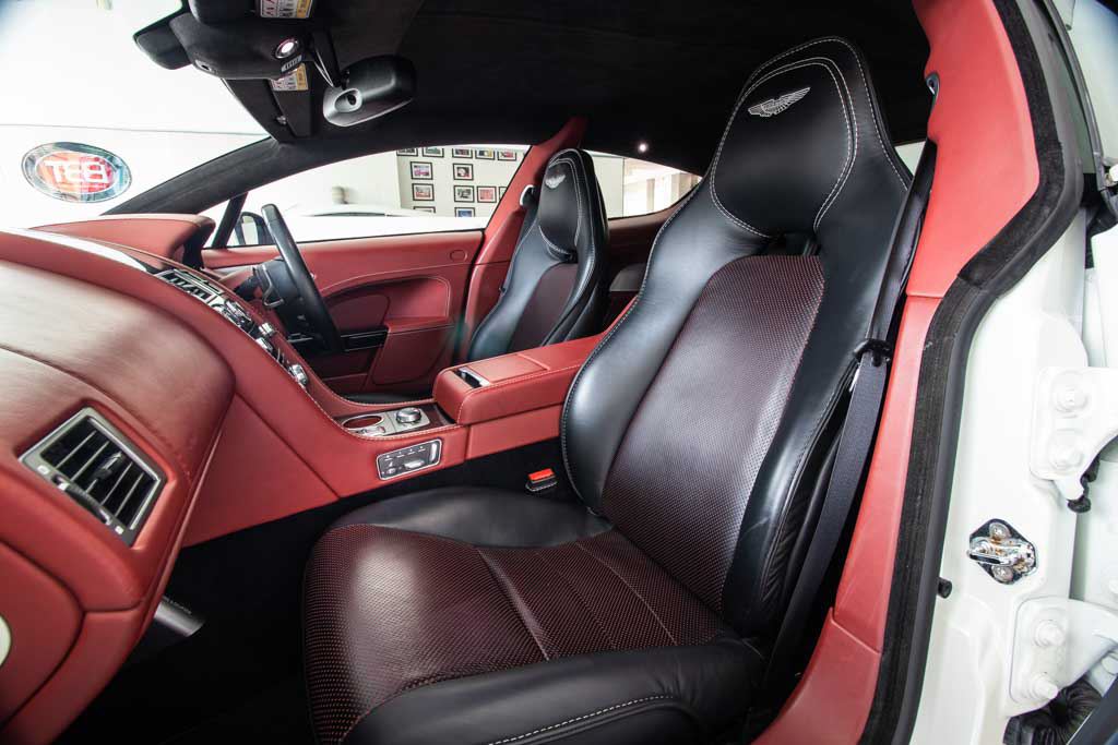 Aston Martin Rapide S