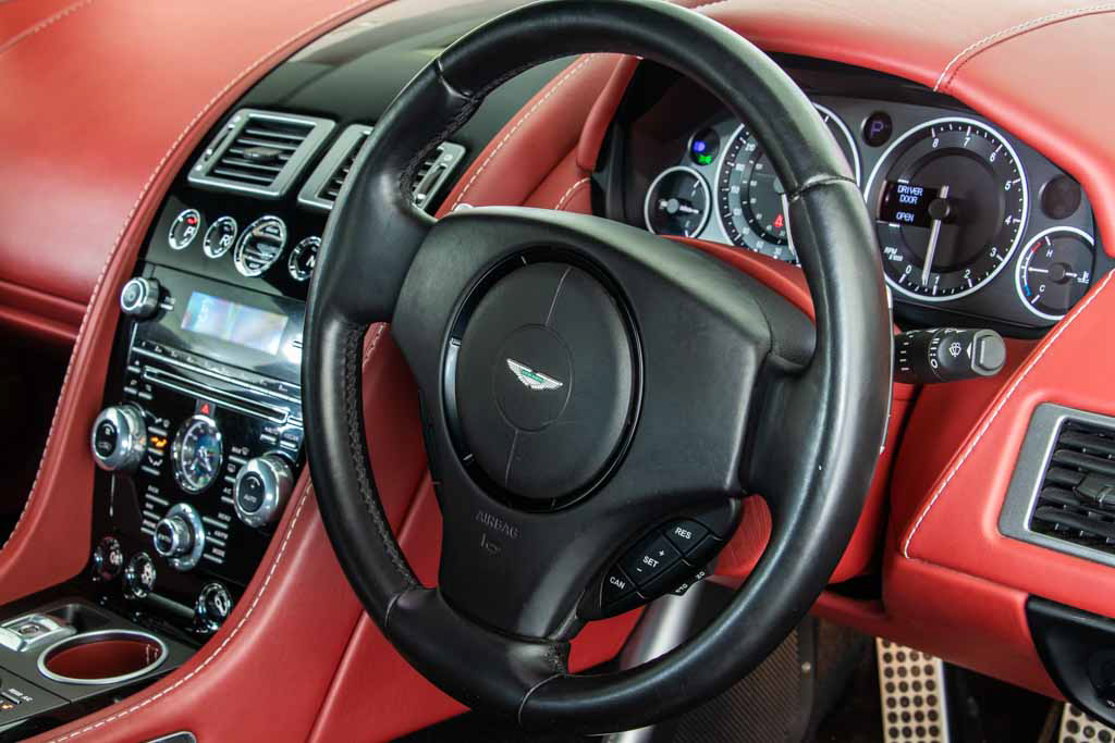 Aston Martin Rapide S