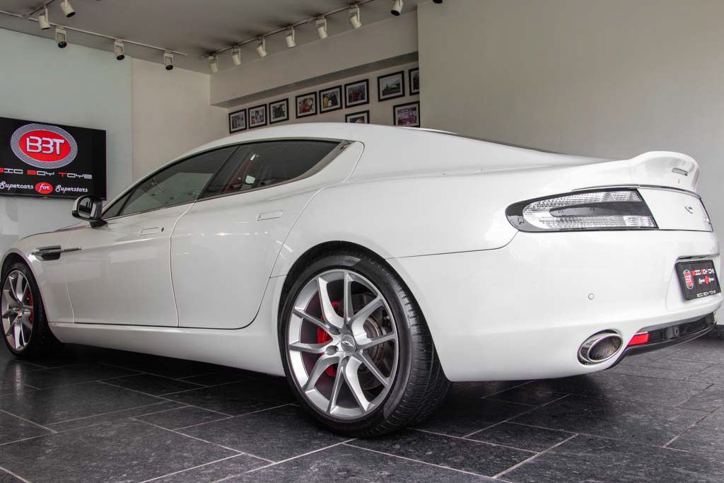 Aston Martin Rapide S