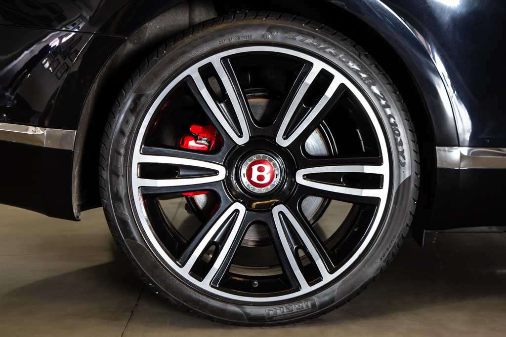 Bentley Continental GT V8