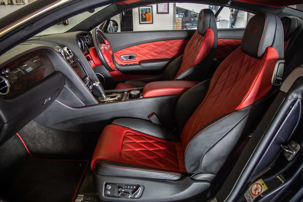 Bentley Continental GT V8