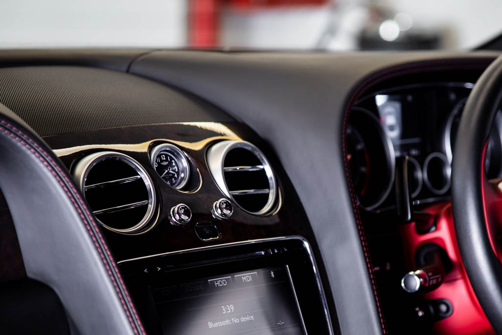 Bentley Continental GT V8