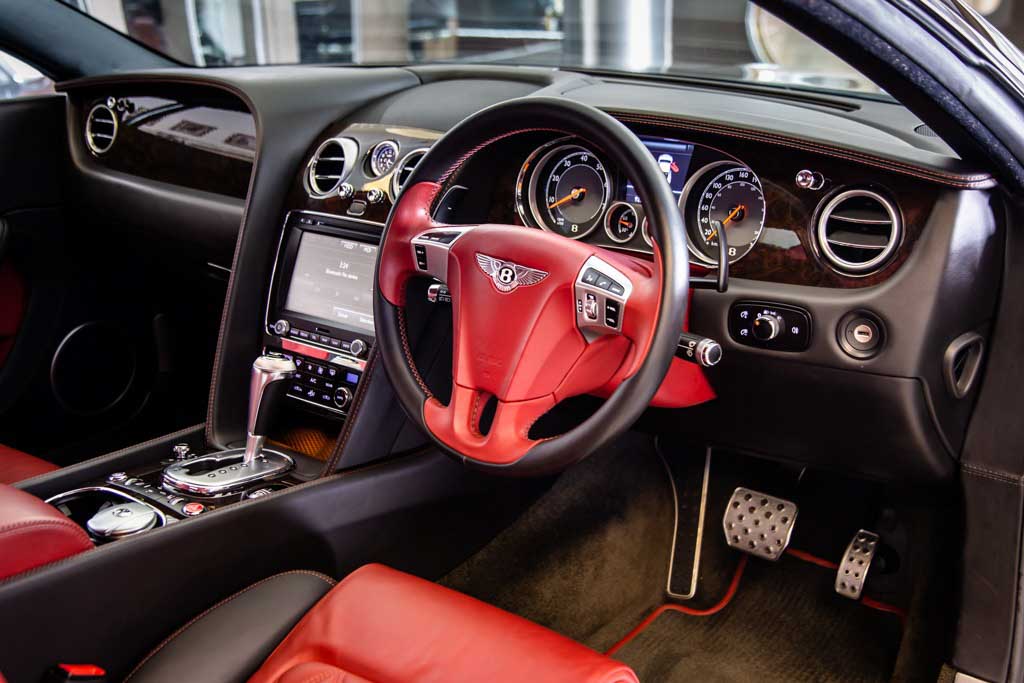 Bentley Continental GT V8