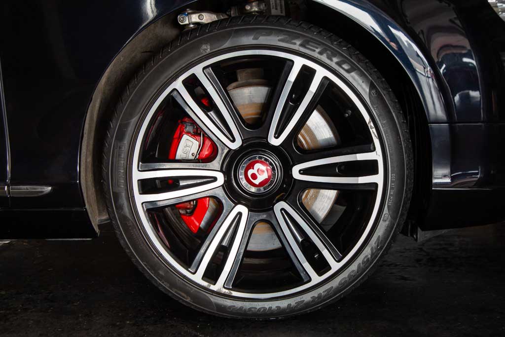 Bentley Continental GT V8