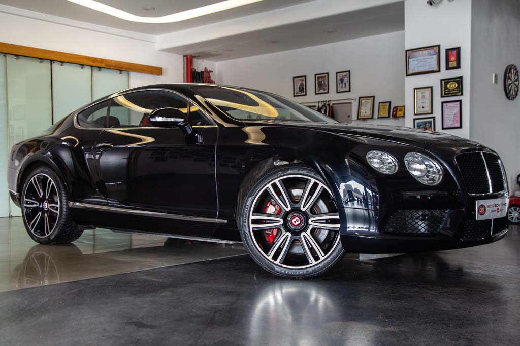 Bentley Continental GT V8