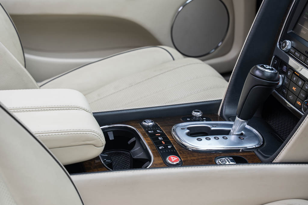 BENTLEY FLYING SPUR 'W12'
