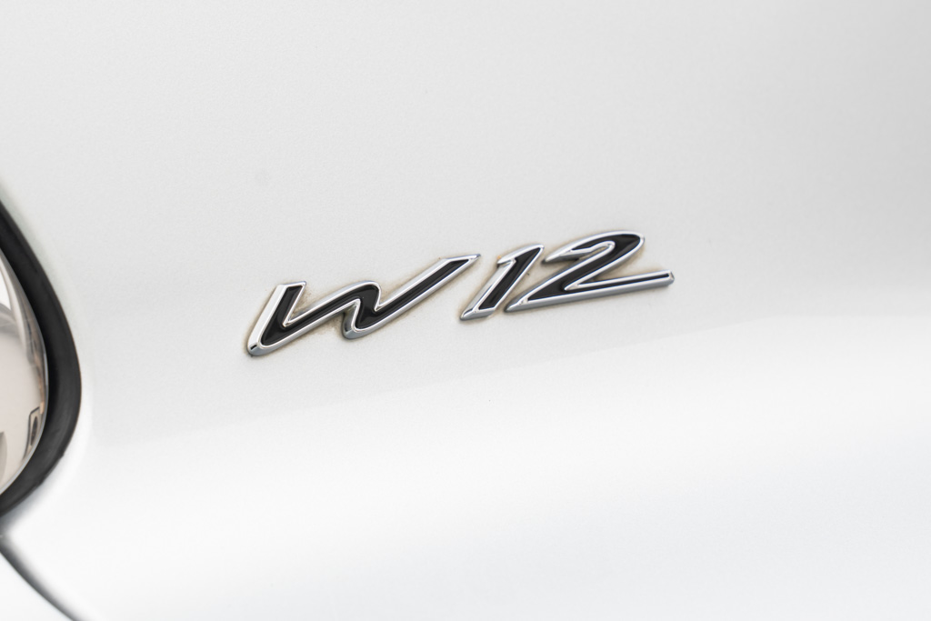 BENTLEY FLYING SPUR 'W12'