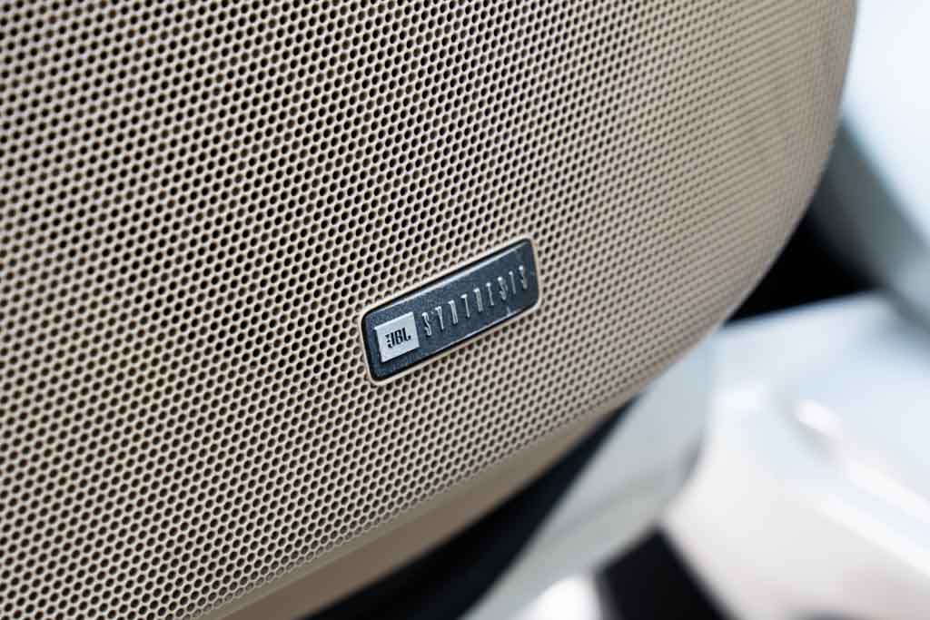 TOYOTA LAND CRUISER LC200 VX