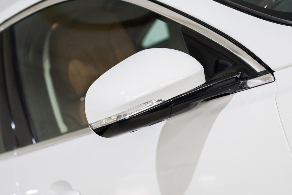 Jaguar XJL "Portfolio"