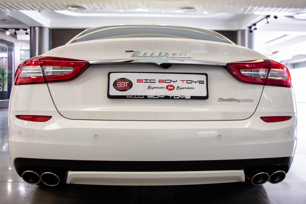 Maserati Quattroporte