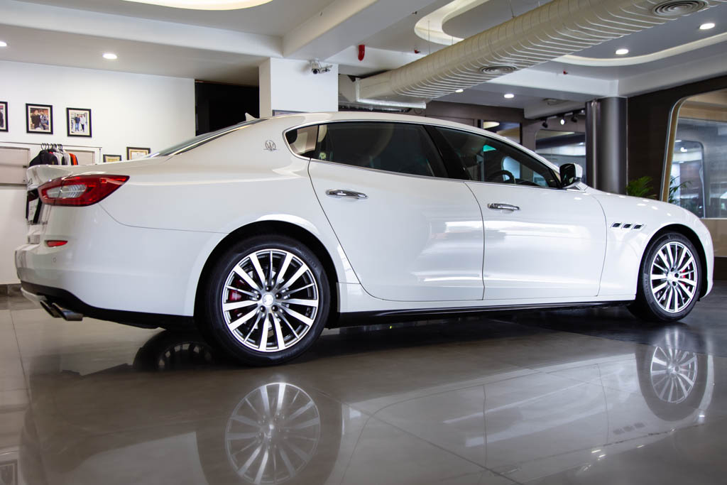 Maserati Quattroporte