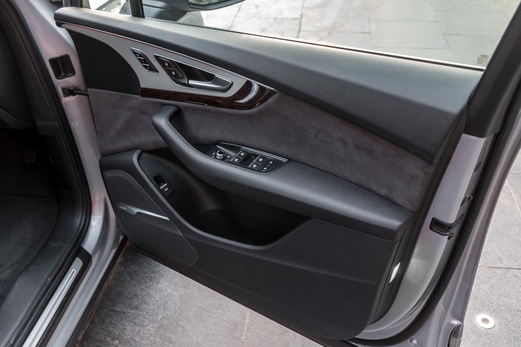 2016 Used Audi Q7 Technology