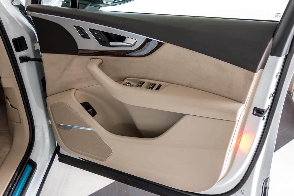 2016 Used Audi Q7 Technology Pack