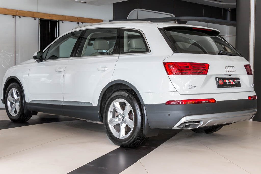 2016 Used Audi Q7 Technology Pack
