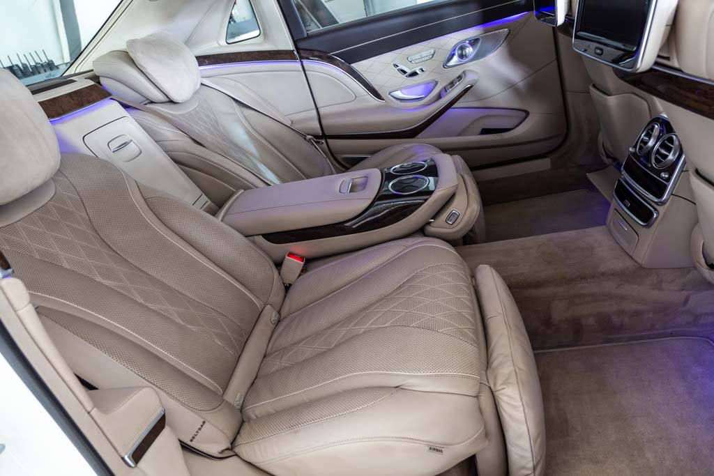 MERCEDES MAYBACH S500