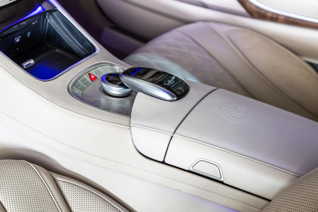 MERCEDES MAYBACH S500