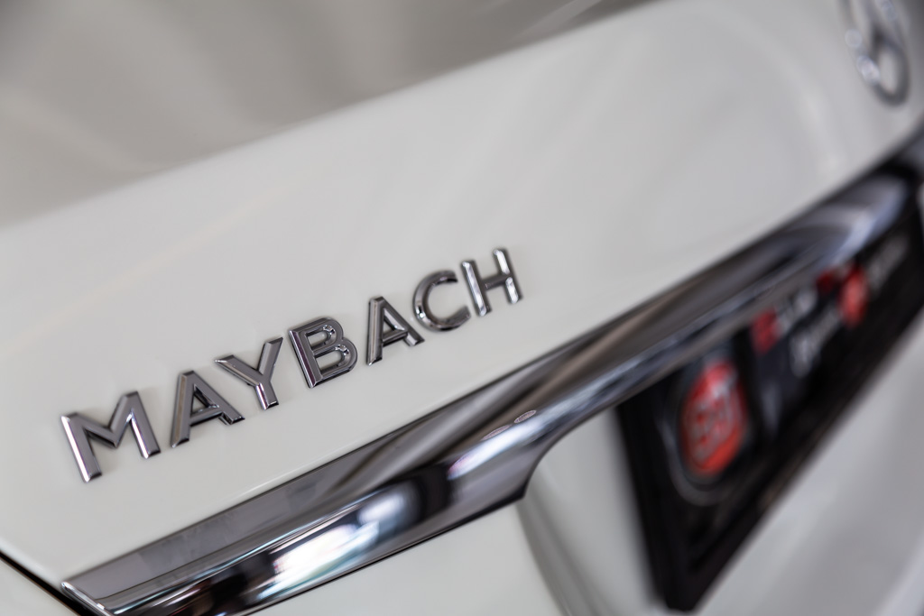 MERCEDES MAYBACH S500
