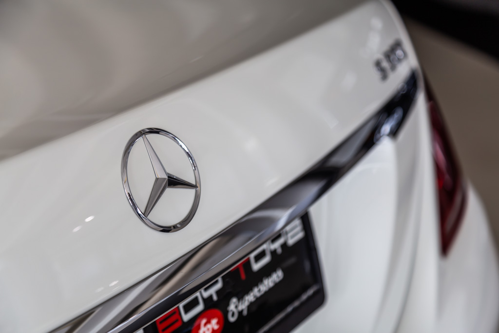 MERCEDES MAYBACH S500