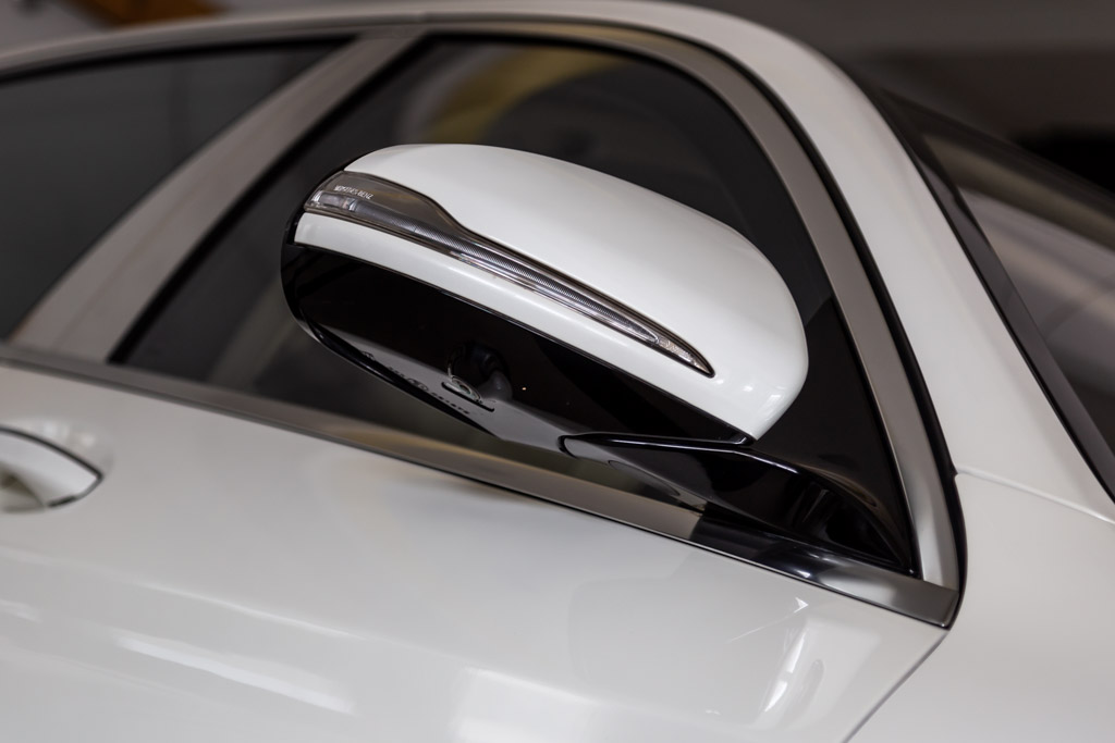 MERCEDES MAYBACH S500