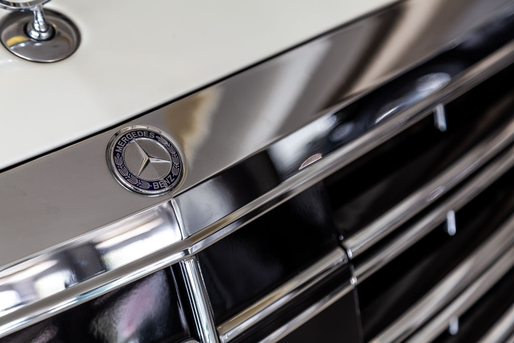 MERCEDES MAYBACH S500