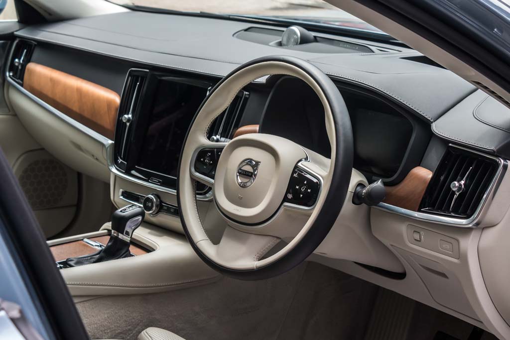 2016 Used Volvo S90 ' Inscription'