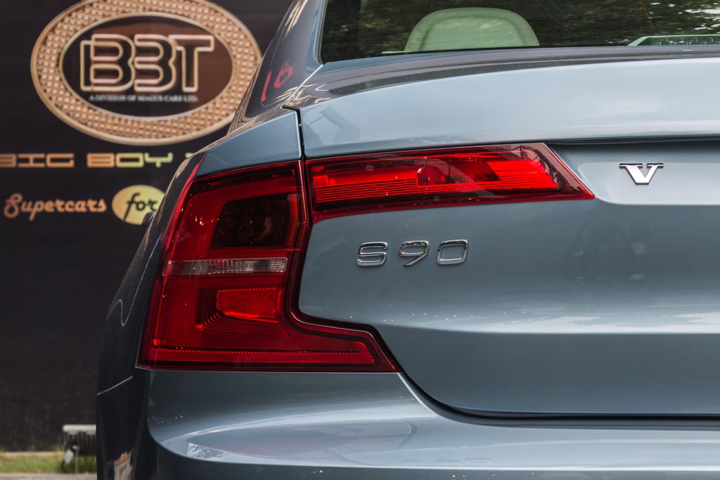2016 Used Volvo S90 ' Inscription'