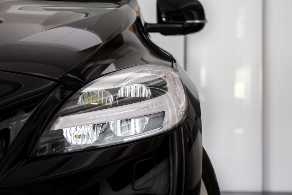 2016 Used Volvo V40 Inscription Cross Country