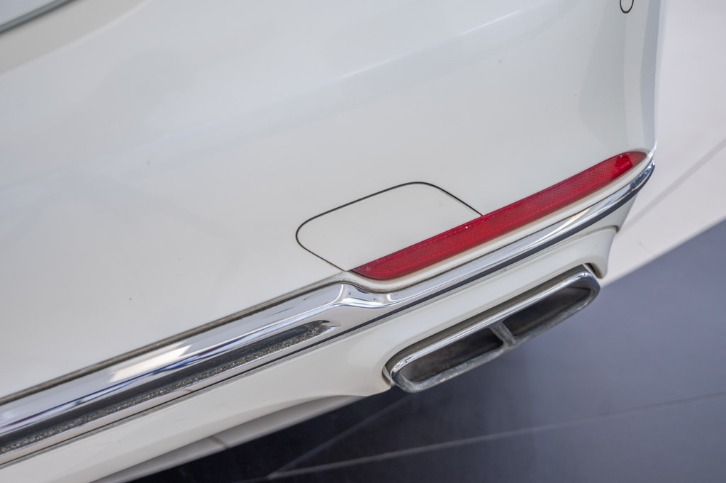 MERCEDES MAYBACH S500