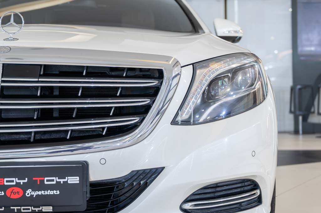 MERCEDES MAYBACH S500