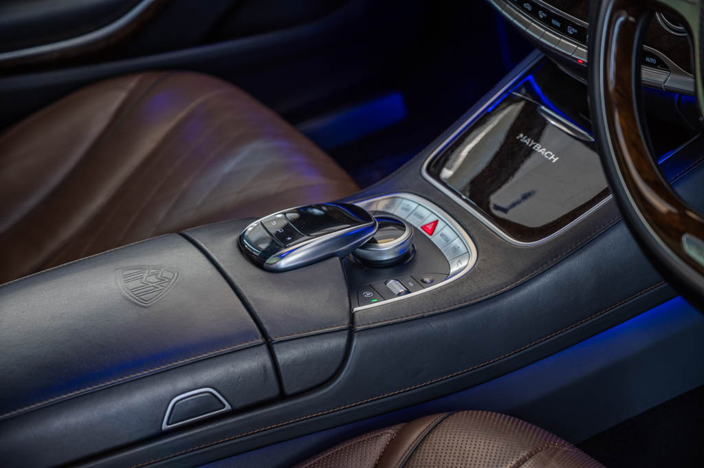 MERCEDES MAYBACH S500