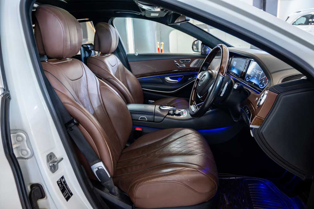 MERCEDES MAYBACH S500