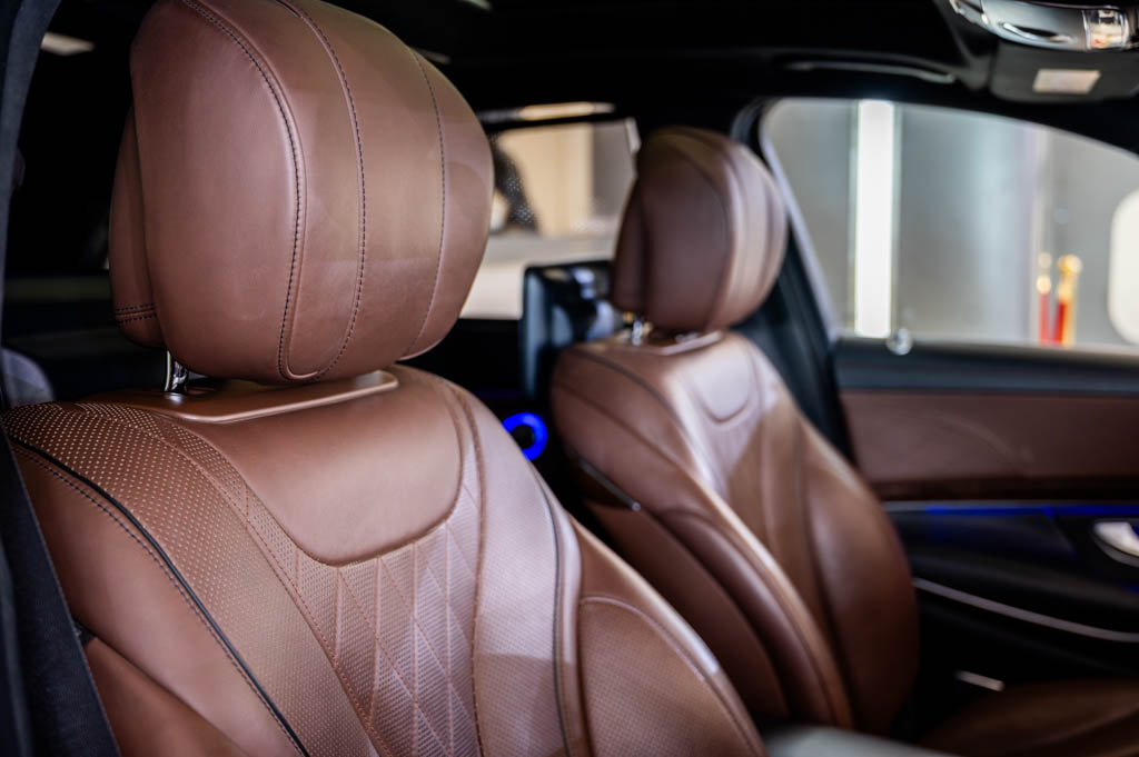 MERCEDES MAYBACH S500