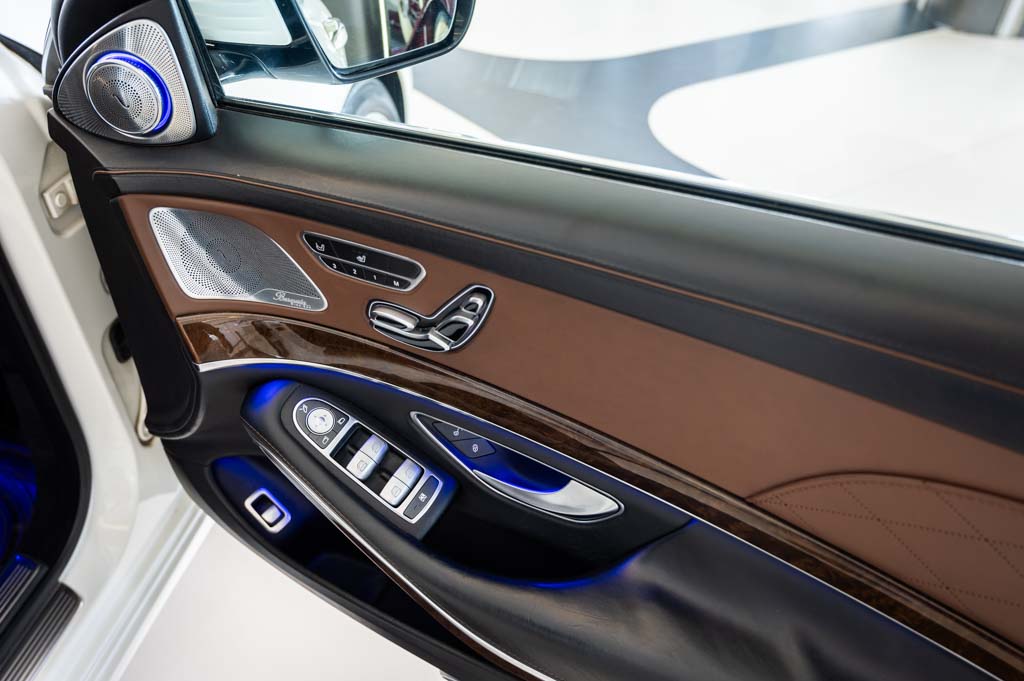 MERCEDES MAYBACH S500