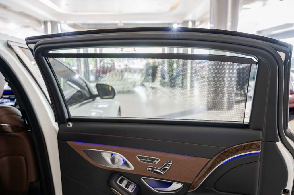 MERCEDES MAYBACH S500