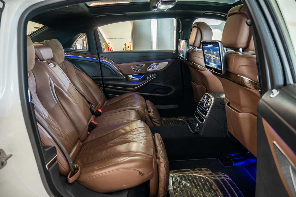 MERCEDES MAYBACH S500