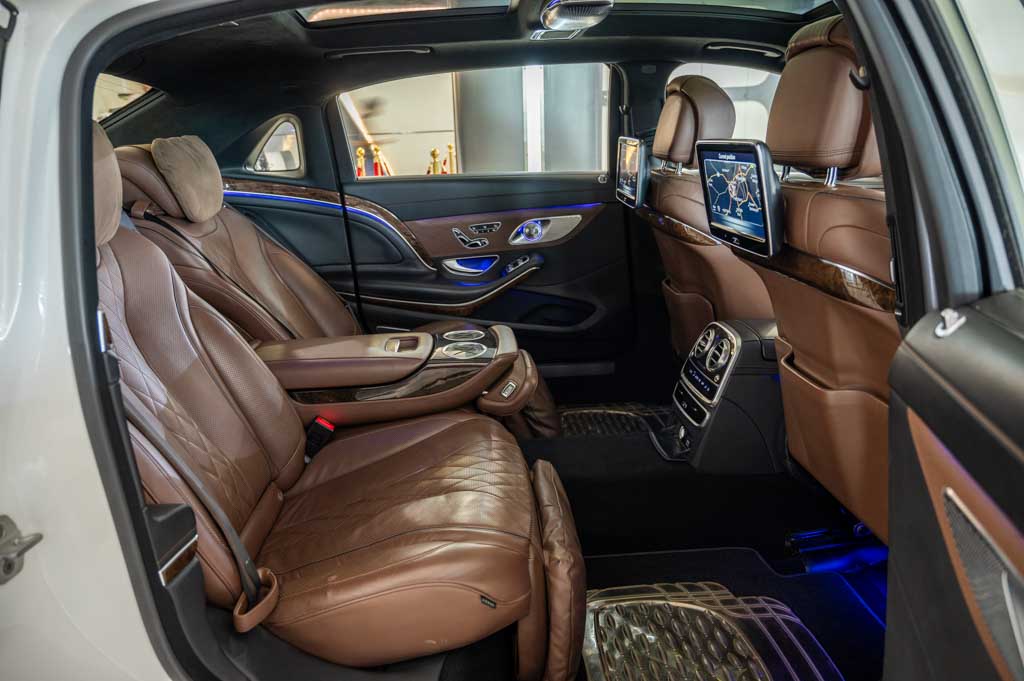 MERCEDES MAYBACH S500