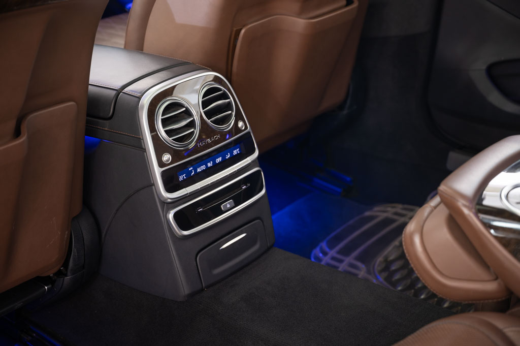 MERCEDES MAYBACH S500