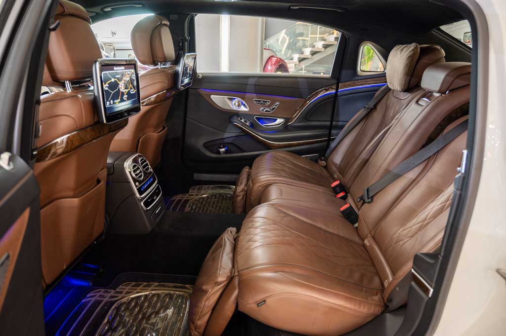 MERCEDES MAYBACH S500